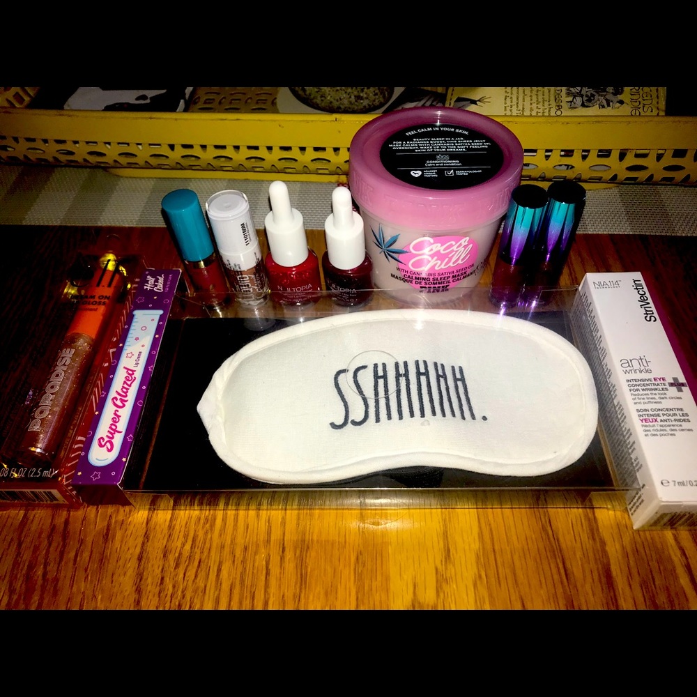 Tarte, VS PINK, Rae Dunn etc BEAUTY BUNDLE